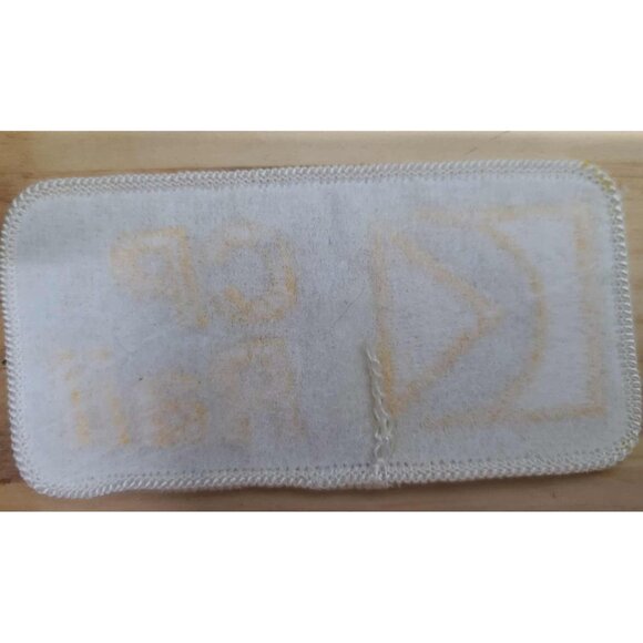 "Vintage Canadian Pacific Rail yellow canadian  Embroidered Patch - Collectible - Picture 2 of 2